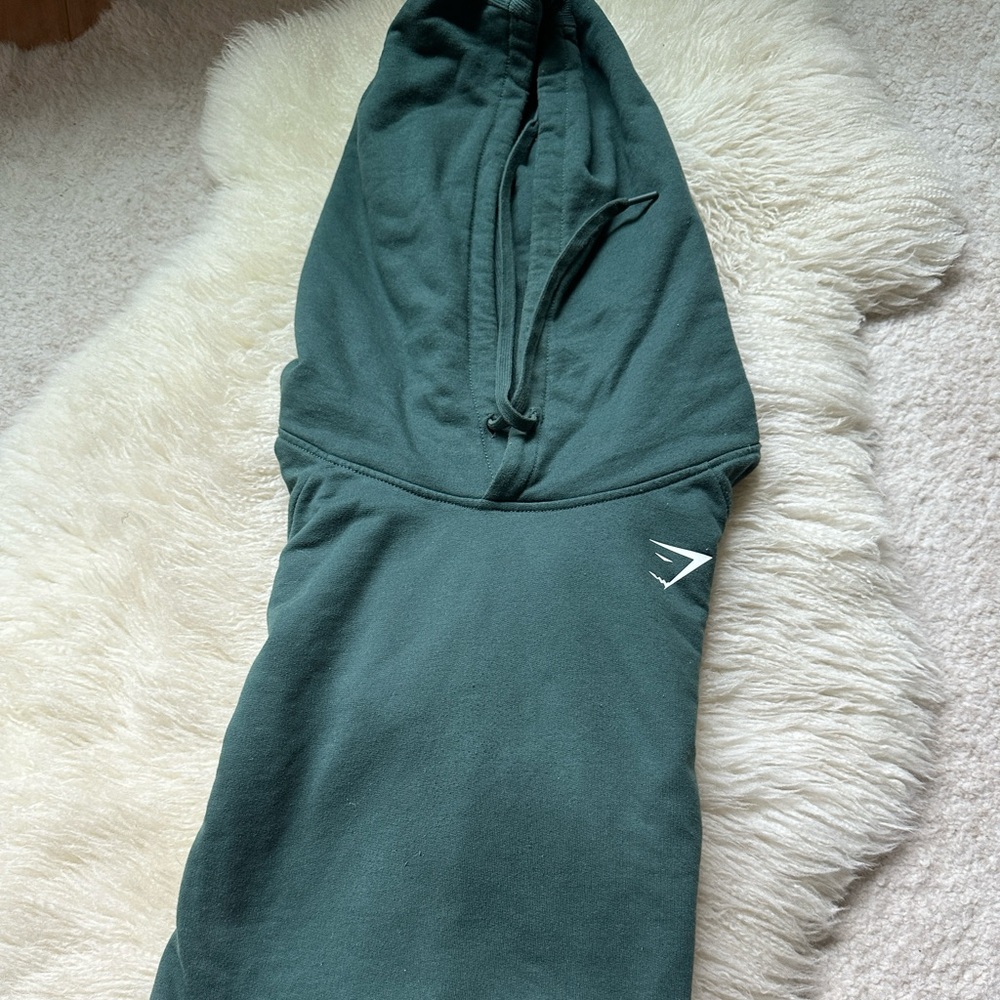 Gymshark dark green CROPPED hoodie